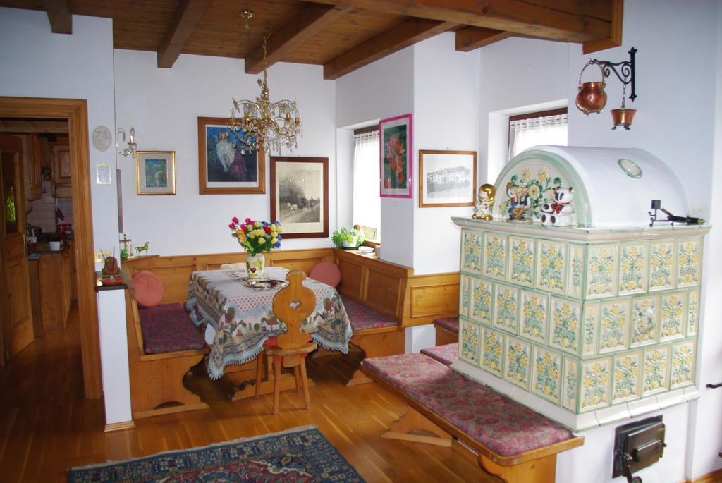 チェンチェニーゲ Casa Alpinaヴィラ 部屋 写真
