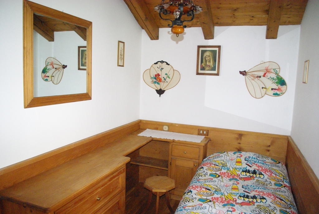 チェンチェニーゲ Casa Alpinaヴィラ 部屋 写真